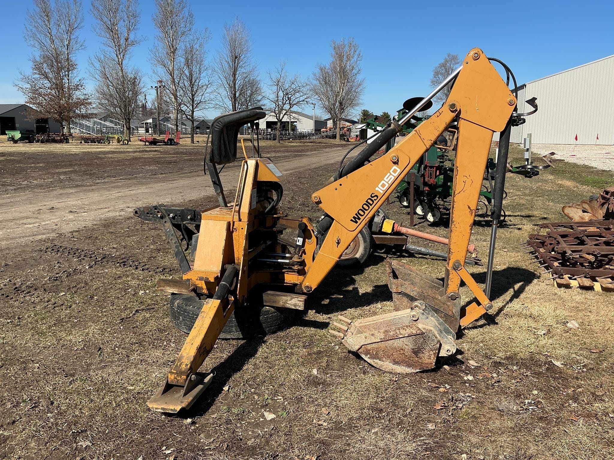 1998 Woods BH1050 Equipment Image0