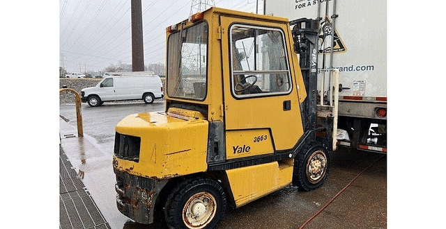 Image of Yale GP8000 equipment image 1
