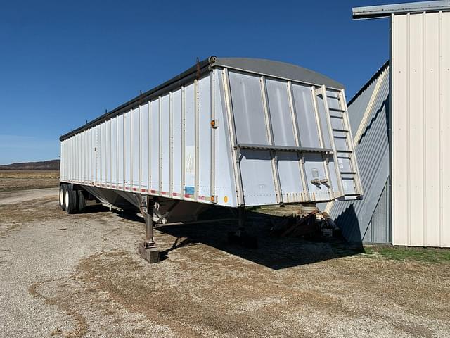 Image of Merritt Grain Trailer equipment image 1