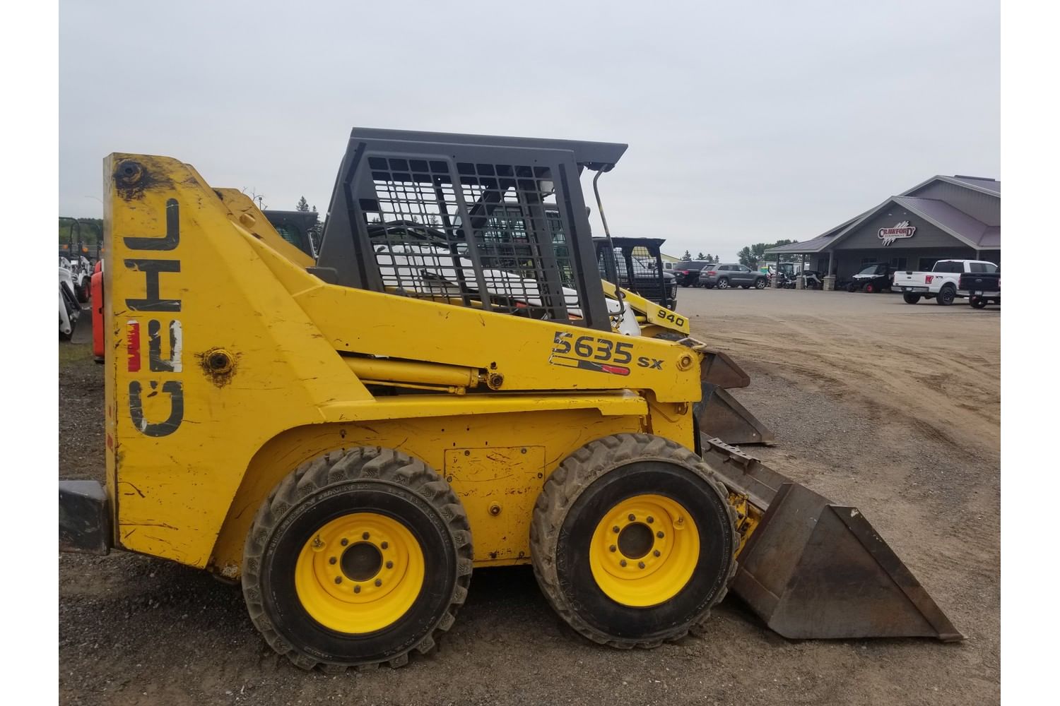 Gehl 5635SX Equipment Image0