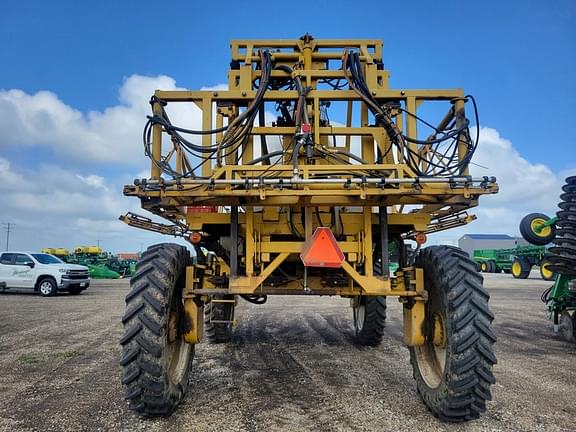 Image of Ag-Chem RoGator 854 equipment image 3