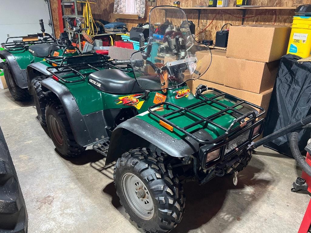 Main image Arctic Cat 300