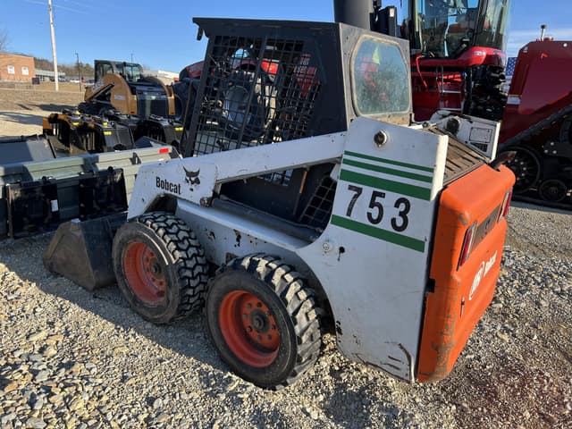 Image of Bobcat 753 equipment image 2