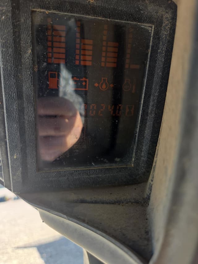 Image of Bobcat 753 equipment image 4