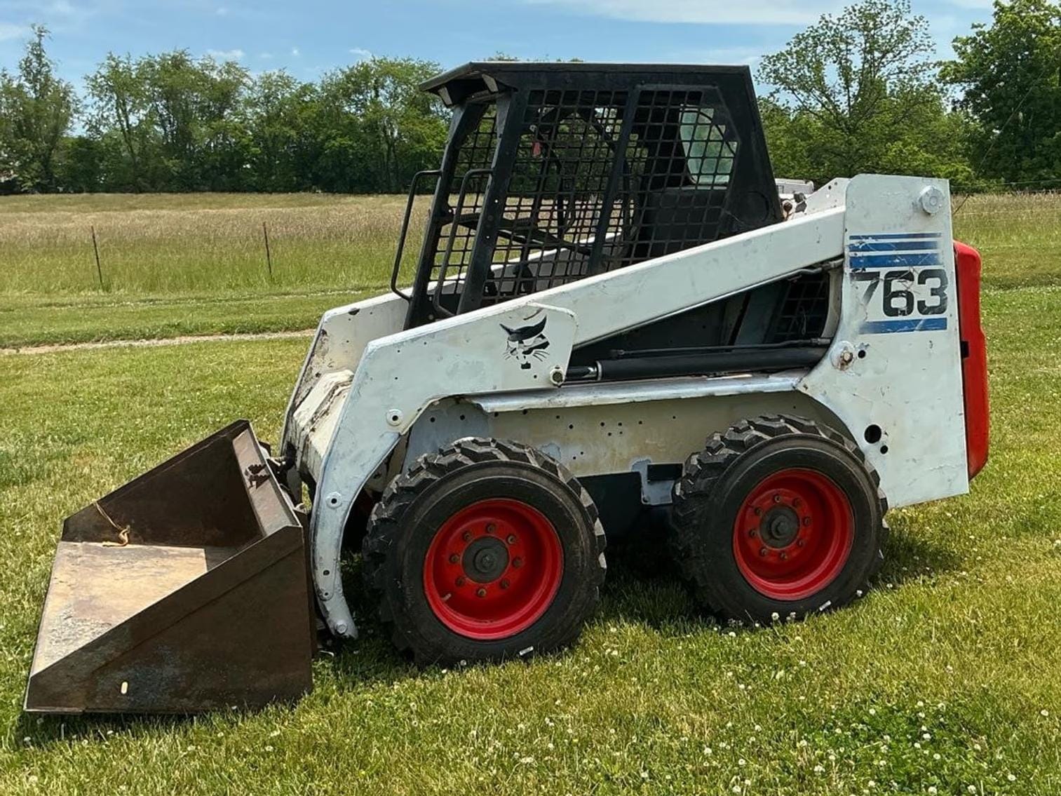 1999 Bobcat 763 Equipment Image0