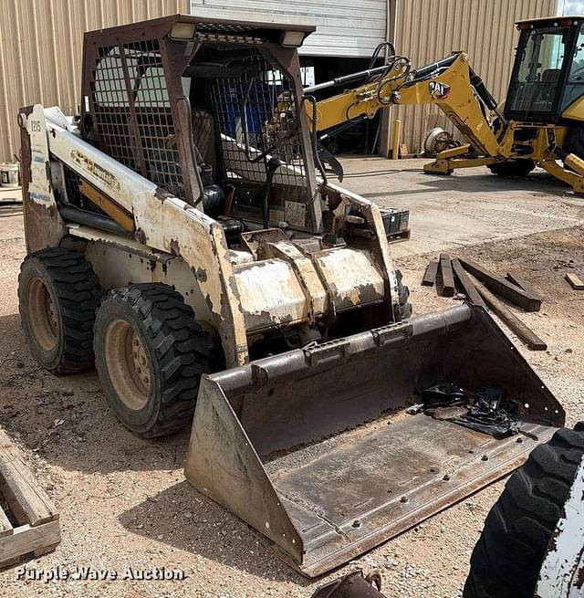 Image of Bobcat 763 equipment image 1
