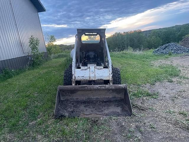 Image of Bobcat 773 equipment image 2