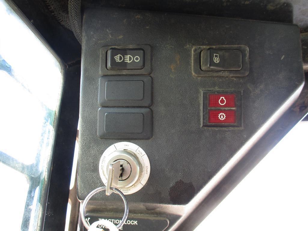 Main image Bobcat 773 13