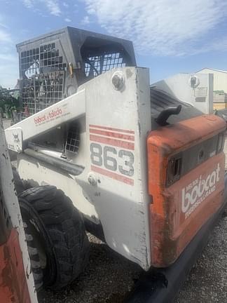 Image of Bobcat 863 equipment image 2