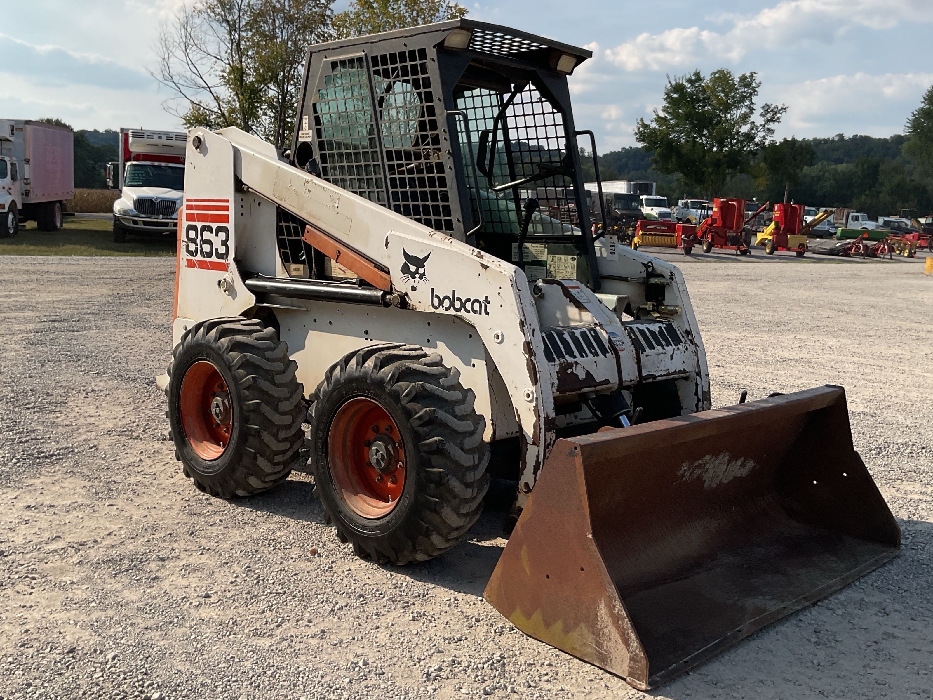 1999 Bobcat 863 Equipment Image0