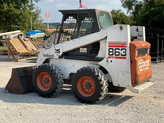 Image of Bobcat 863 equipment image 2