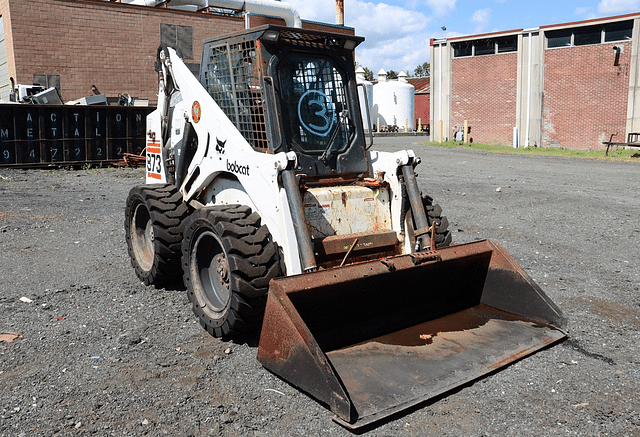 Image of Bobcat 873 equipment image 2