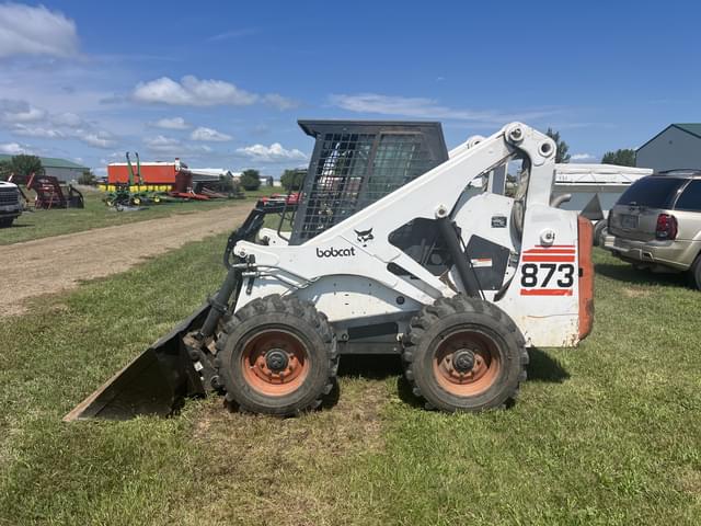 Image of Bobcat 873 equipment image 1