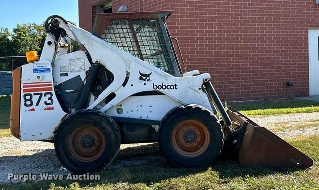 Image of Bobcat 873 equipment image 3