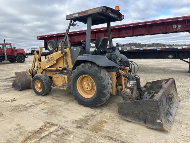 Image of Case 570LXT equipment image 2