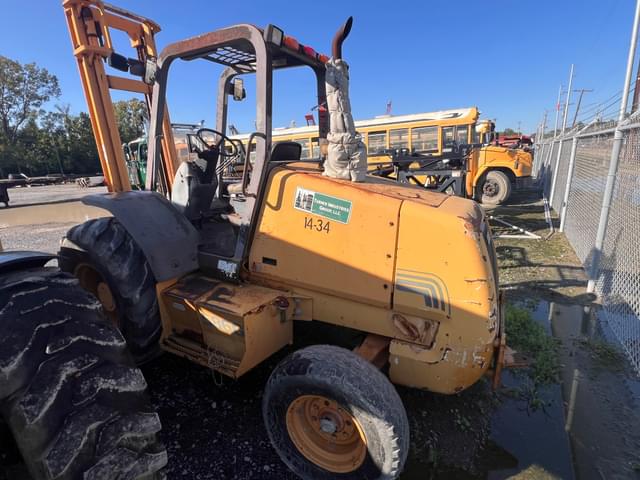 Image of Case 586G equipment image 4