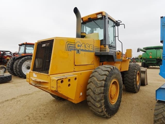 Image of Case 621C equipment image 2