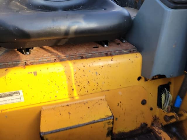 Image of Case 75XT equipment image 4