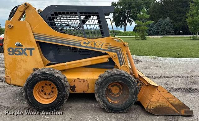 Image of Case 95XT equipment image 3