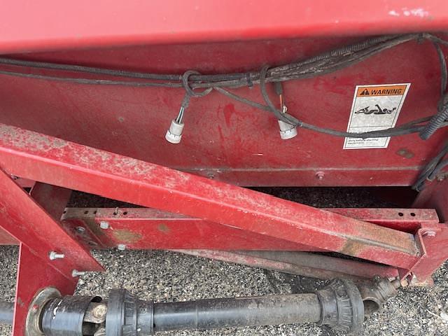 Image of Case IH 1083 equipment image 2