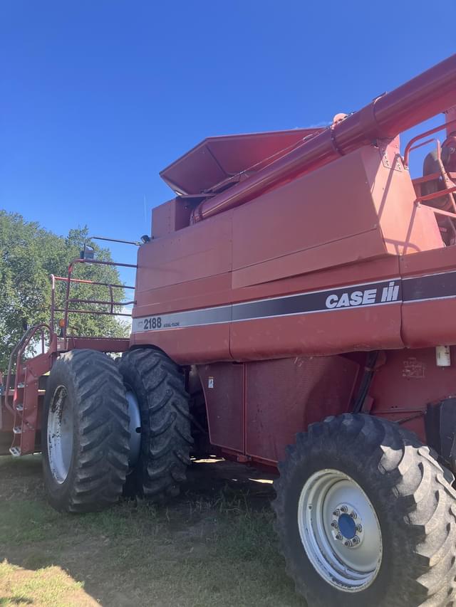 Image of Case IH 2188 equipment image 2