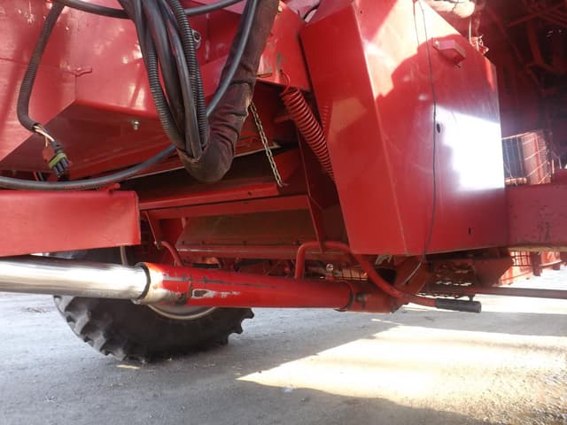 Image of Case IH 2366 equipment image 2