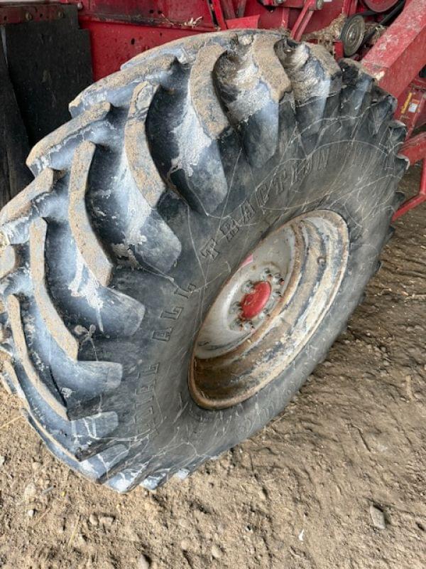 Image of Case IH 2388 equipment image 4