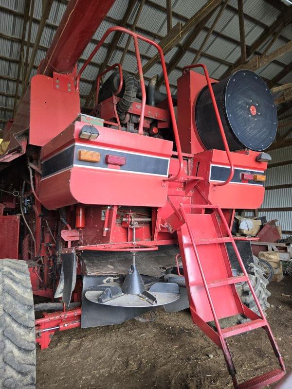 Image of Case IH 2388 equipment image 2