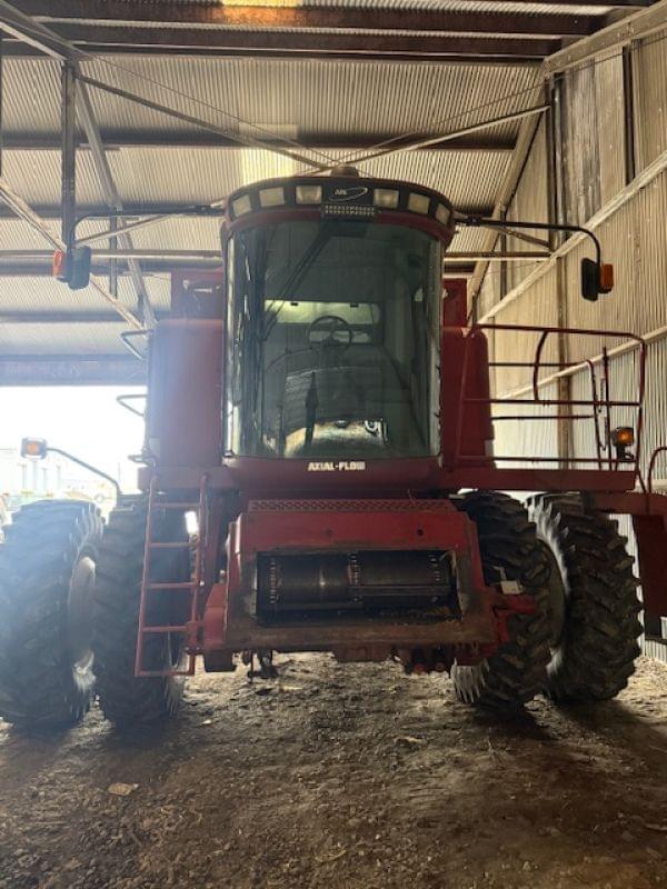 Image of Case IH 2388 equipment image 3