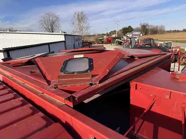 Image of Case IH 2388 equipment image 1