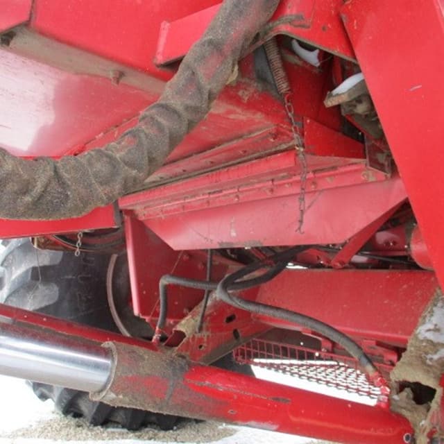 Image of Case IH 2388 equipment image 3