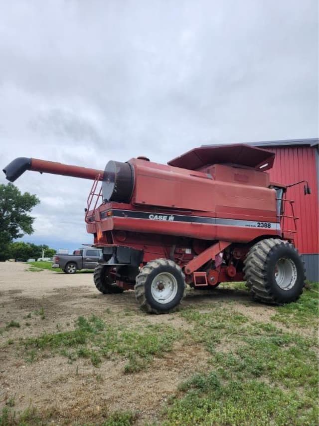 Image of Case IH 2388 equipment image 1