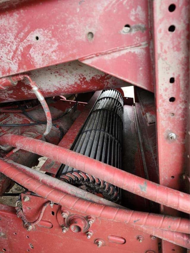 Image of Case IH 2388 equipment image 2