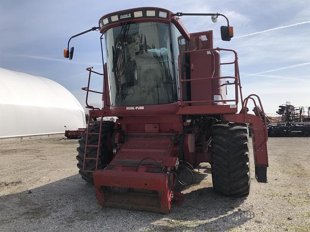 Image of Case IH 2388 equipment image 2