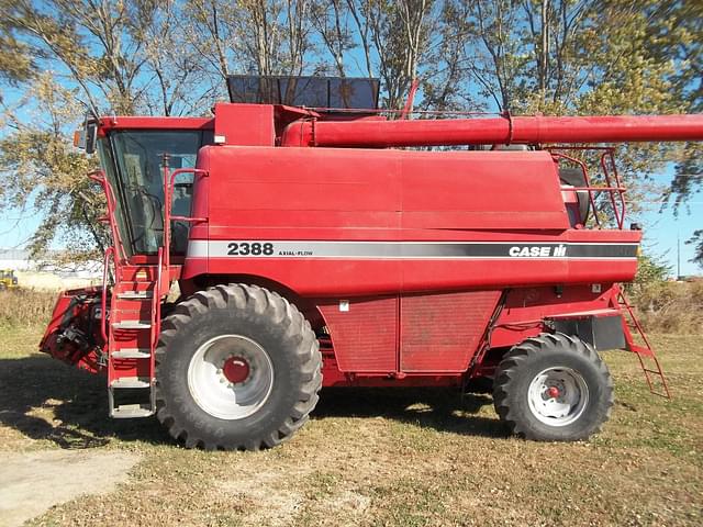 Image of Case IH 2388 equipment image 1