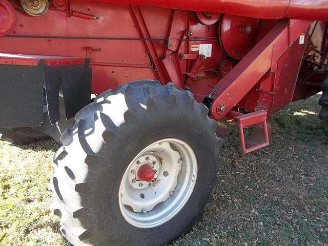 Image of Case IH 2388 equipment image 4