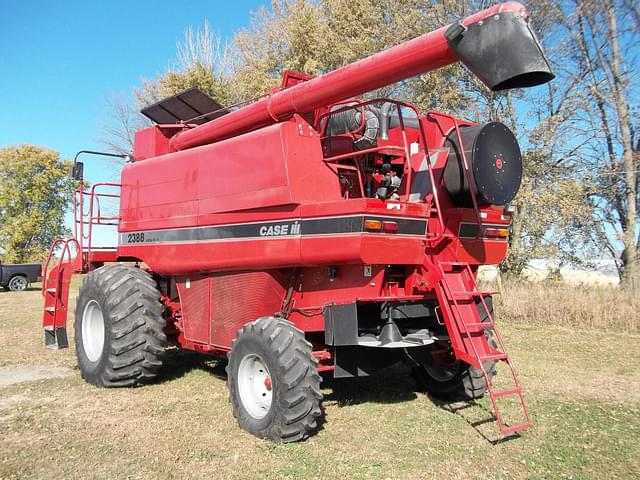 Image of Case IH 2388 equipment image 2