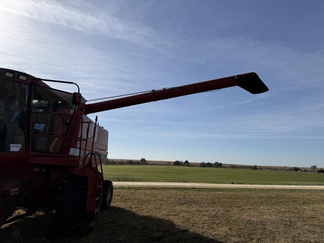 Image of Case IH 2388 equipment image 4