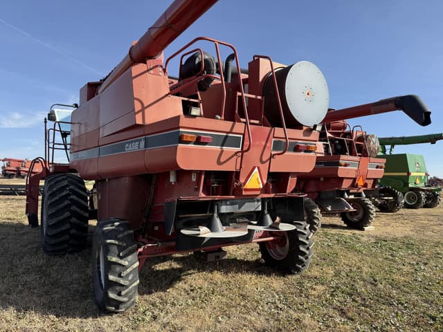 Image of Case IH 2388 equipment image 2