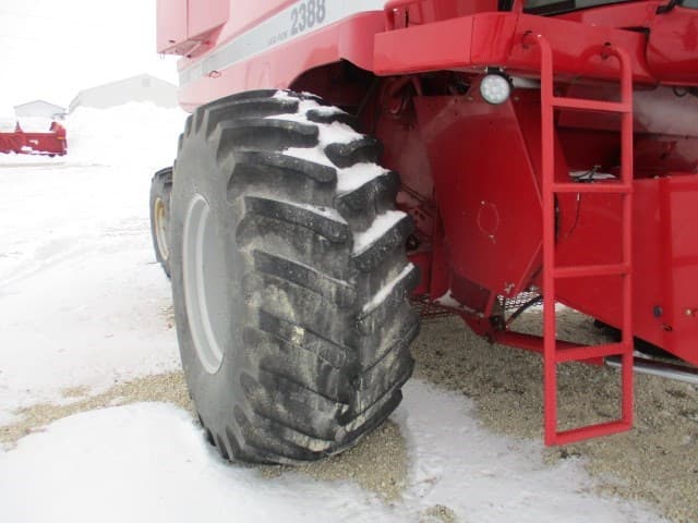 Image of Case IH 2388 equipment image 4