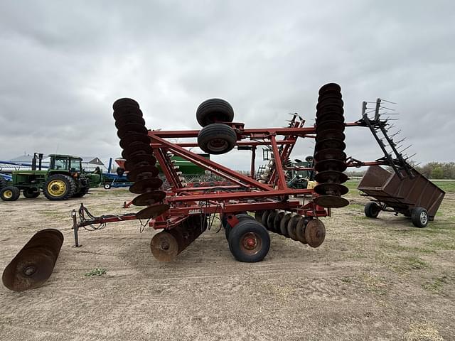 Image of Case IH 3950 equipment image 4