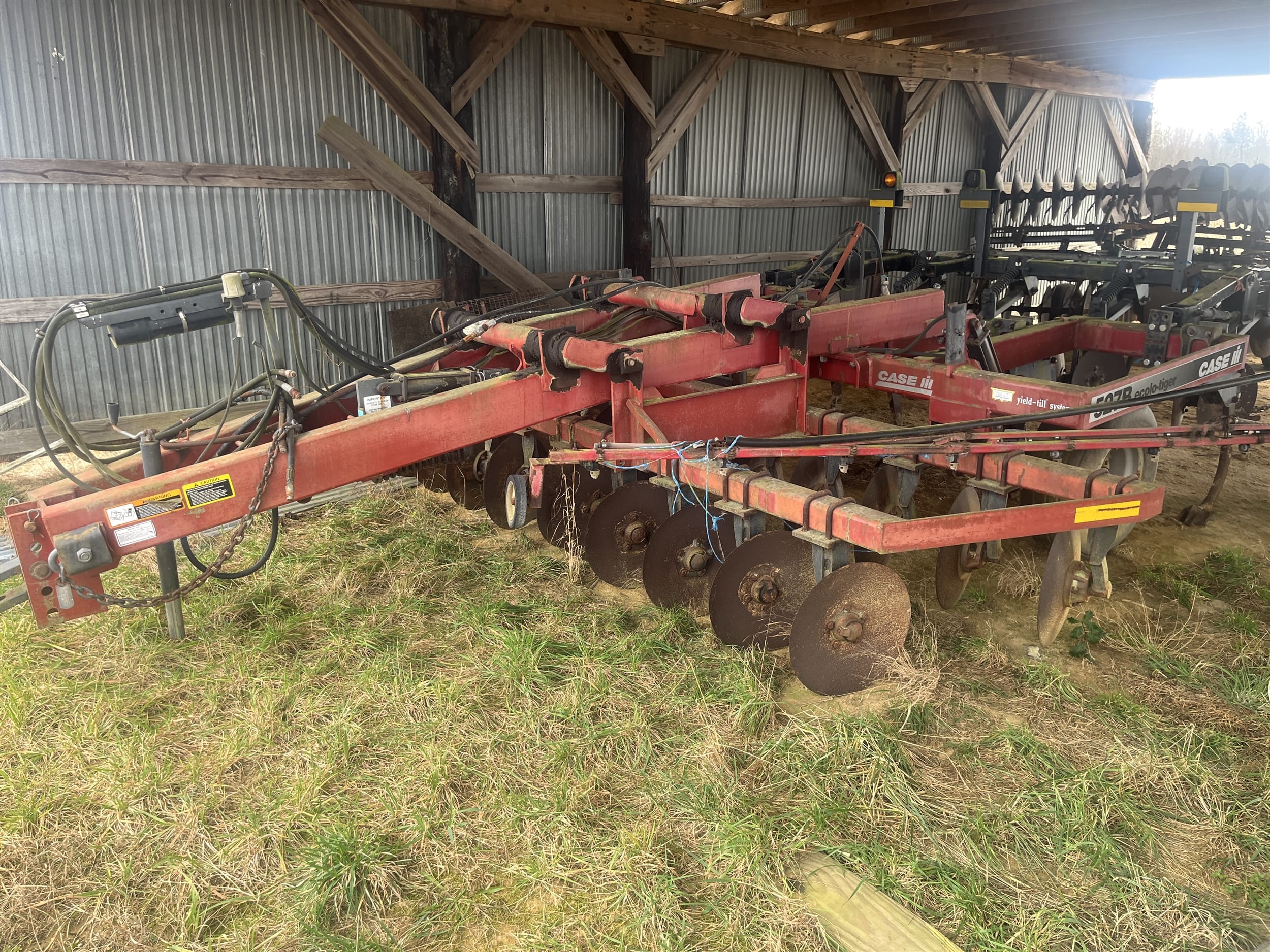 1999 Case IH Ecolo-Tiger 527B Equipment Image0