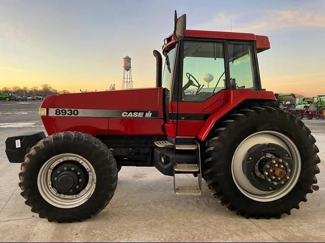 Image of Case IH 8930 equipment image 3