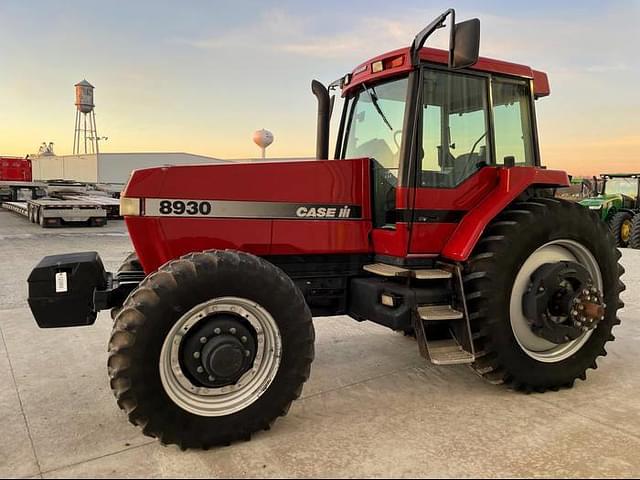 Image of Case IH 8930 equipment image 2