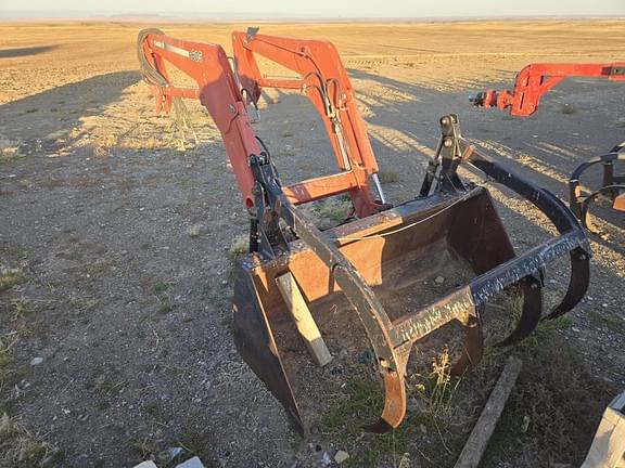 Image of Case IH L605 equipment image 1