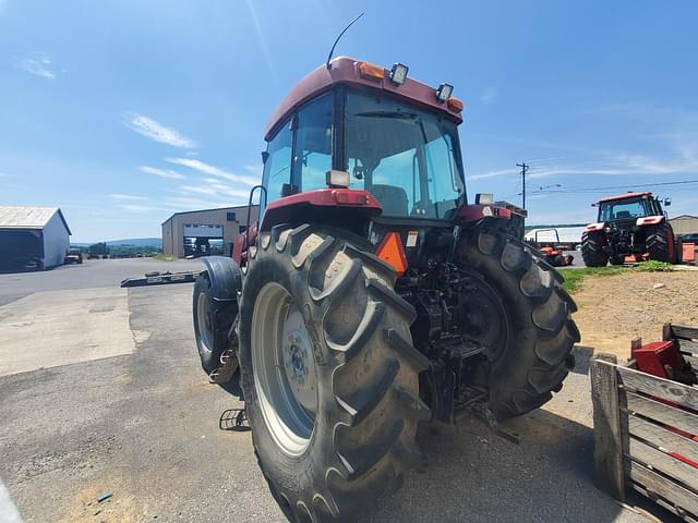 Image of Case IH MX100C equipment image 2