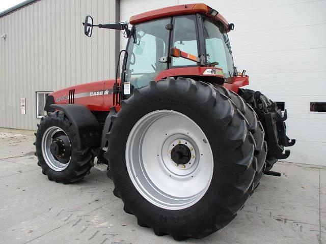 Image of Case IH MX200 equipment image 4