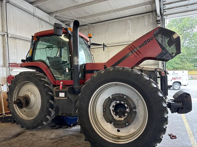 Image of Case IH MX200 equipment image 1