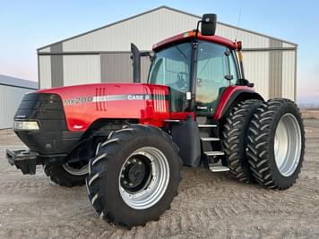 Main image Case IH MX200