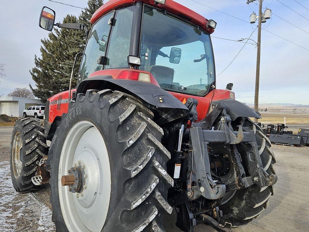 Image of Case IH MX220 Image 0